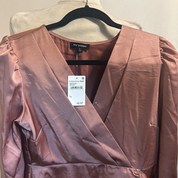 Wrap satin mini dress - Picture 6 of 6